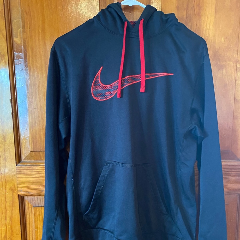 Nike Therma-Fit Hoodie